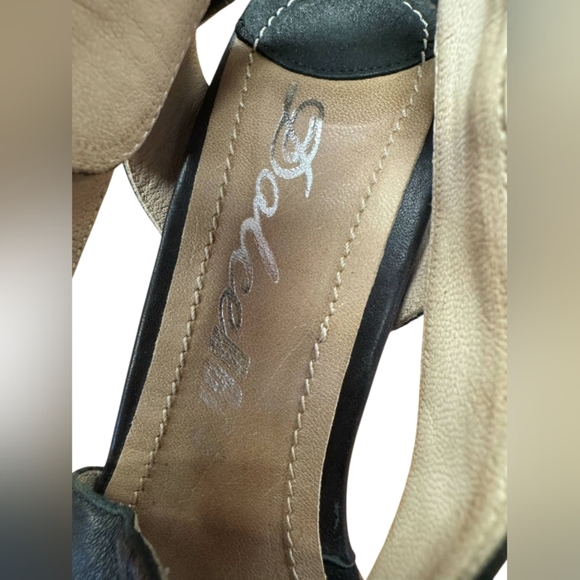 Dolcenera NWT Strappy Heel Black Leather Size 40 - Picture 6 of 9